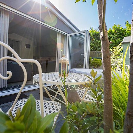 Hideaway Cabin For Two On Edge Of New Forest Hinton  Eksteriør bilde
