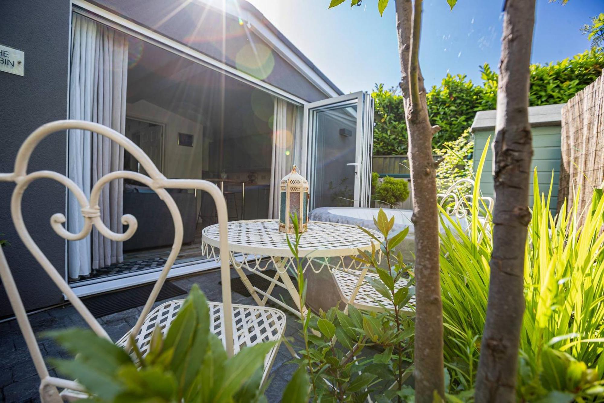 Hideaway Cabin For Two On Edge Of New Forest Hinton  Eksteriør bilde